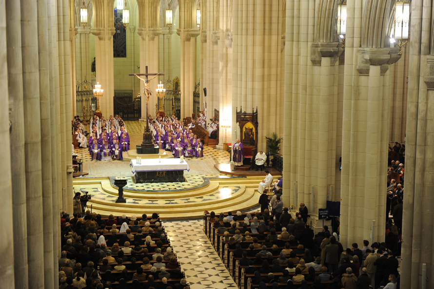 NOTA DE VICARÍA GENERAL  Para todos los sacerdotes de nuestra Iglesia diocesana